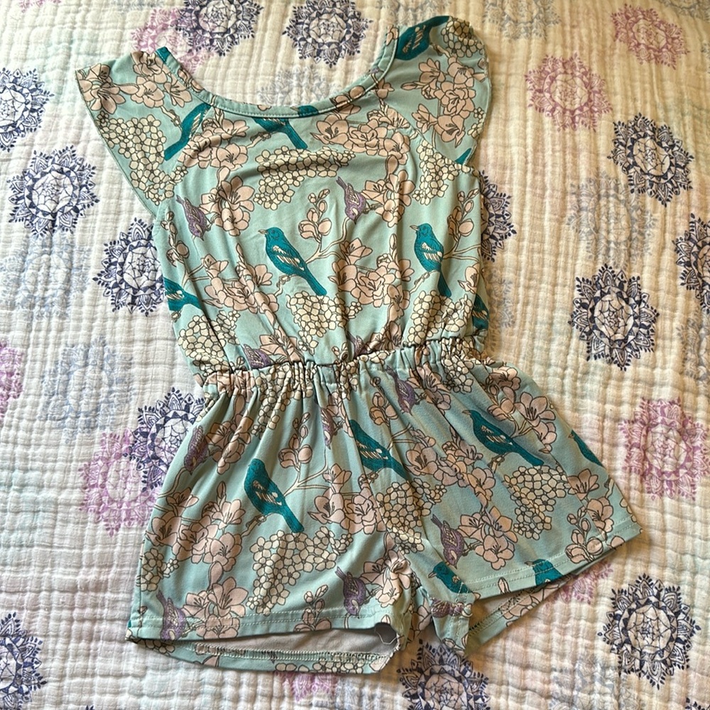 Love at first sight romper size small